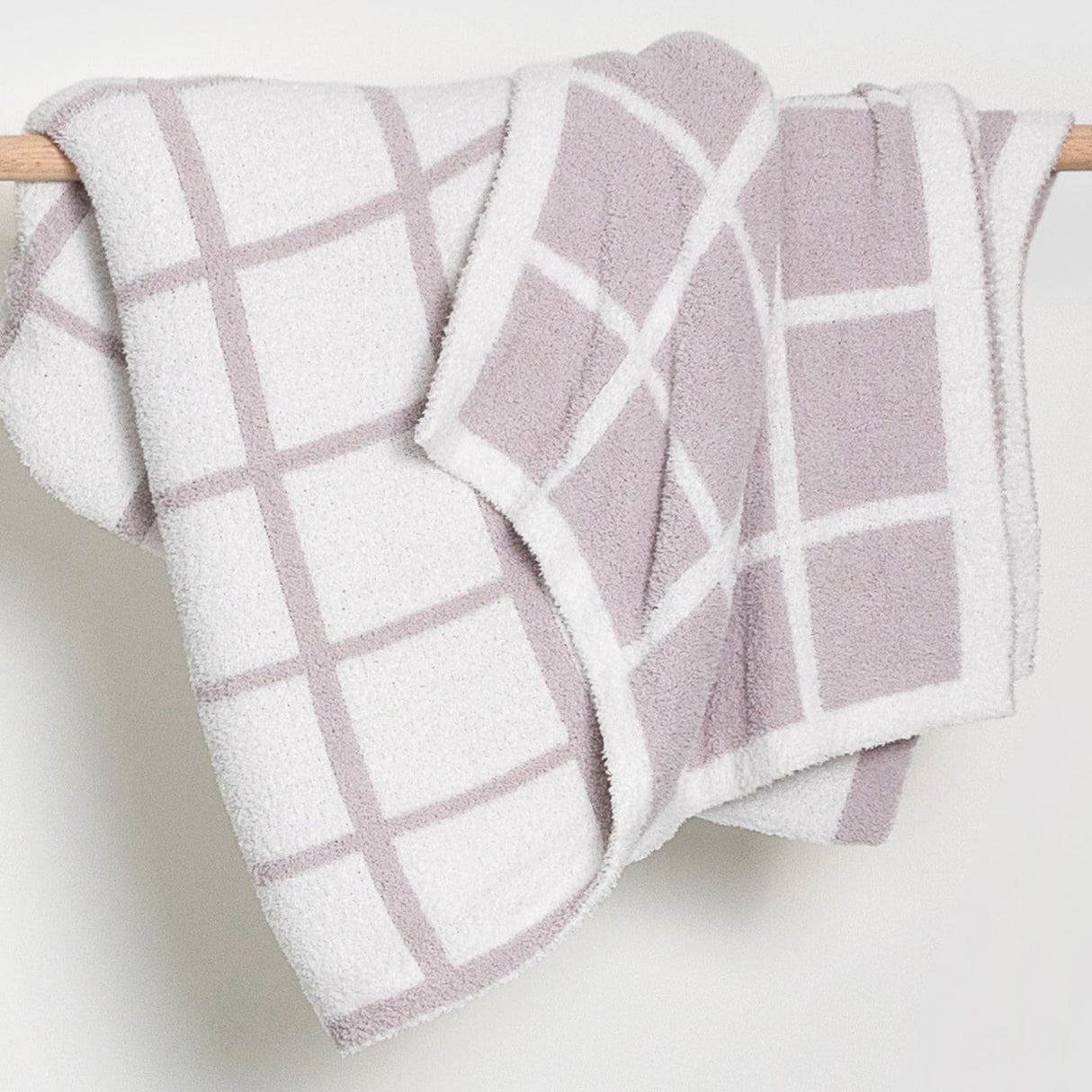 Sirius Blanket - Tan / White Reversible Stripes